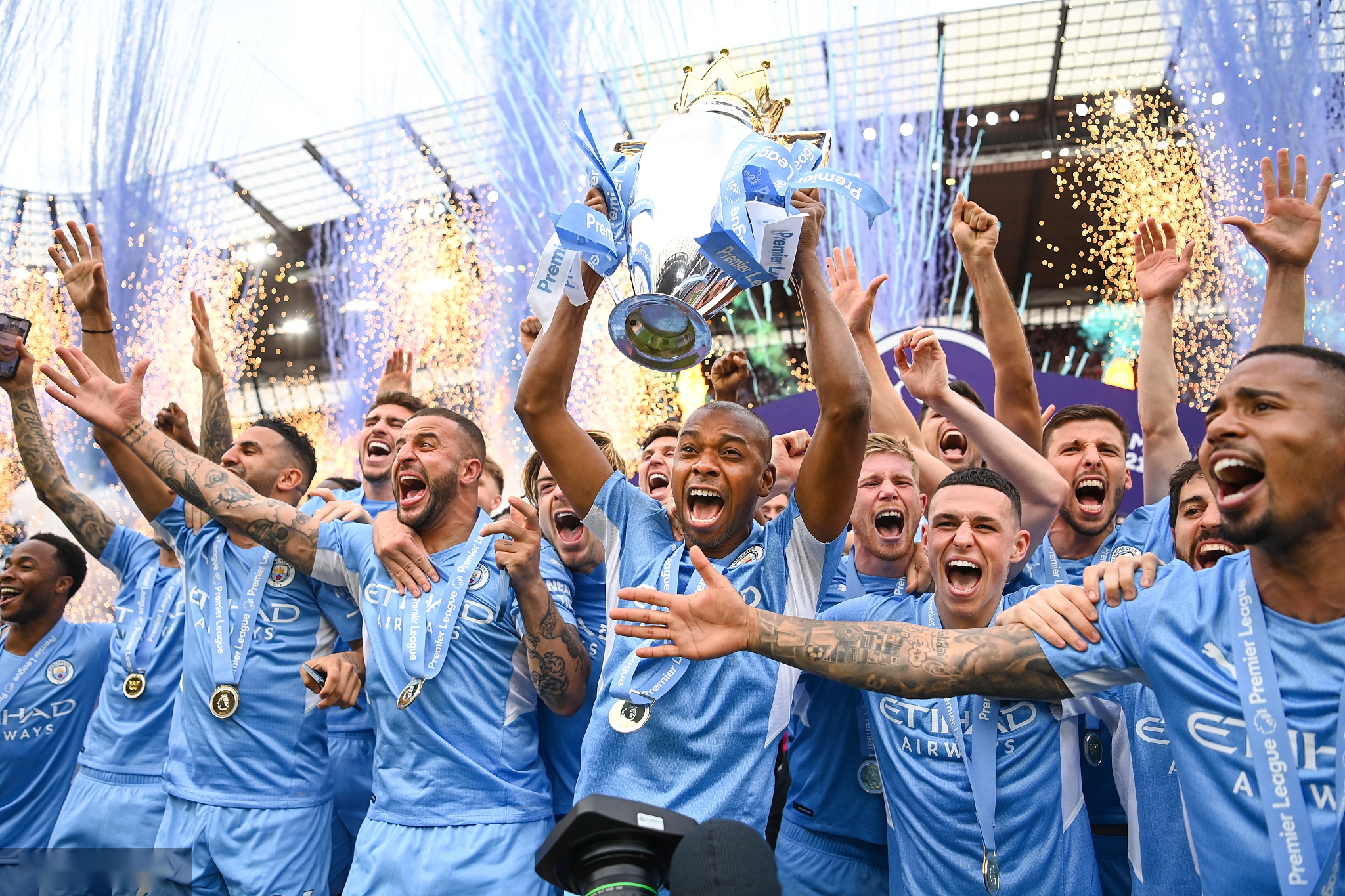 社交媒体 社交媒体